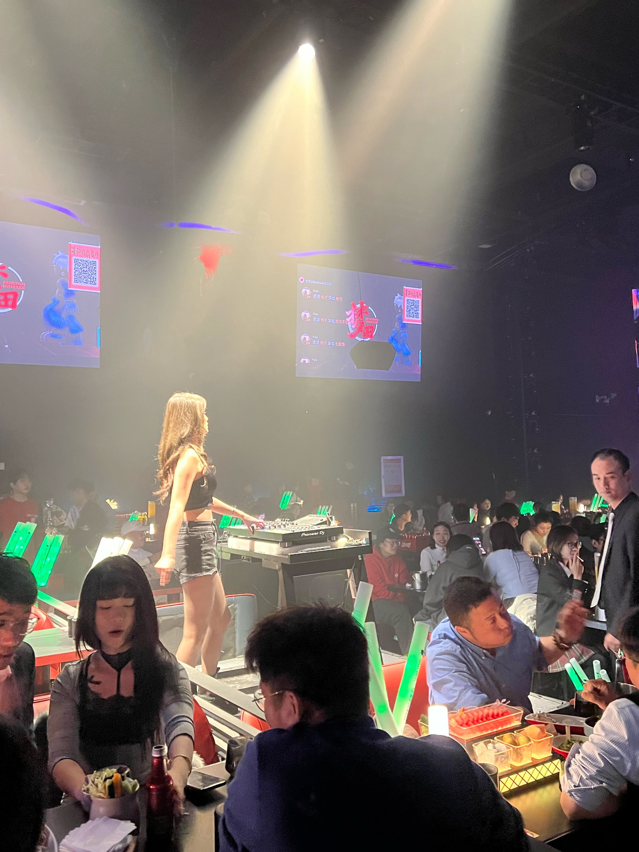 邢台商务ktv价格多少钱一个小时-平乡县ktv预定